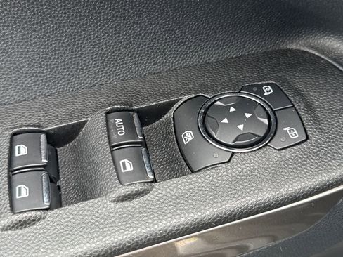 Used 2020 Ford EcoSport SE w/ SE Convenience Package FWD image 14