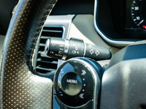 Used 2019 Land Rover Range Rover Sport HSE AWD/4WD image 23