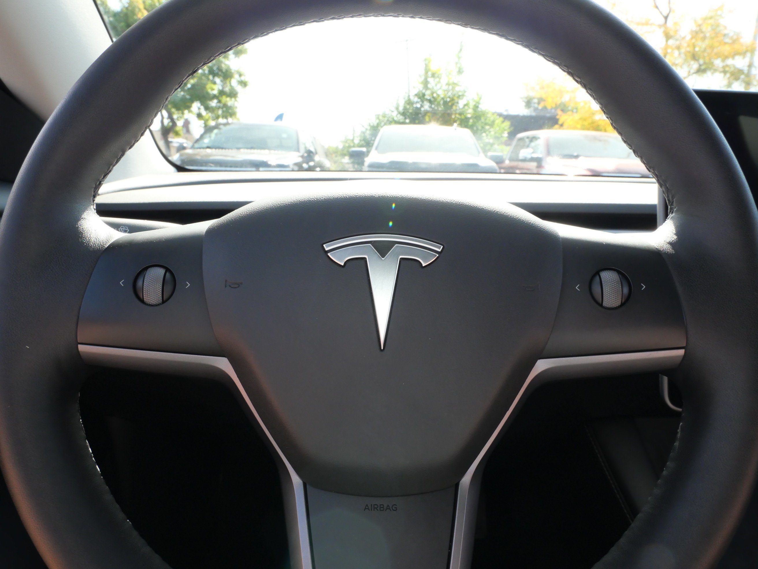 Used 2022 Tesla Model 3 Long Range AWD/4WD image 25