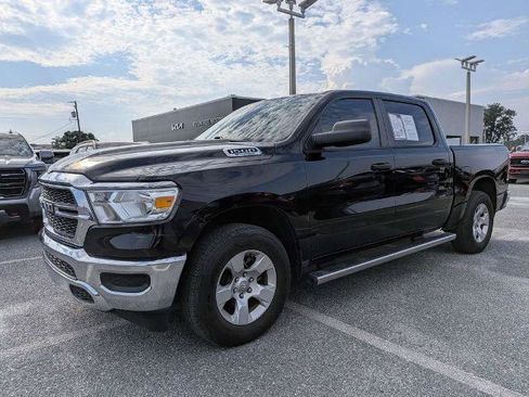 Used 2024 RAM 1500 Tradesman AWD/4WD image 7