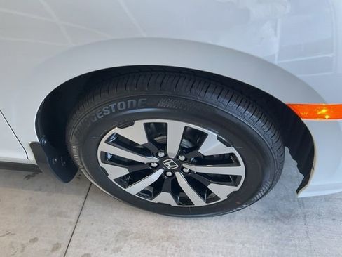 New 2026 Honda Odyssey EX-L image 30