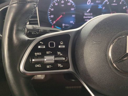 Used 2022 Mercedes-Benz GLS 450 4MATIC image 35