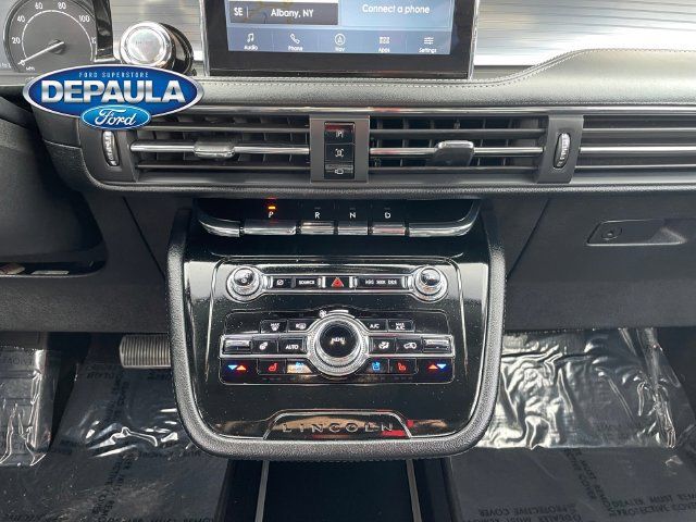 Used 2022 Lincoln Corsair AWD w/ Equipment Group 101A image 14