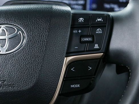Used 2025 Toyota Crown Signia w/ Advanced Technology Package AWD/4WD image 14