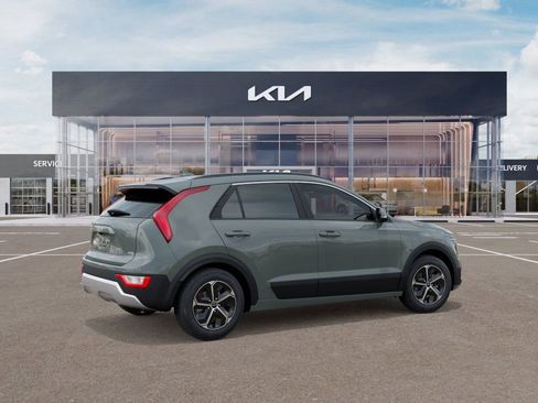 New 2026 Kia Niro EX FWD image 6