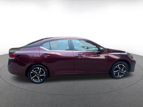 Used 2025 Nissan Sentra SV FWD image 16