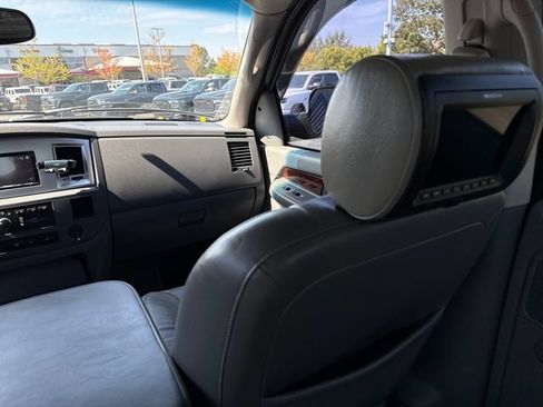 Used 2008 Dodge Ram 2500 Truck Laramie w/ Trailer Tow Group AWD/4WD image 13