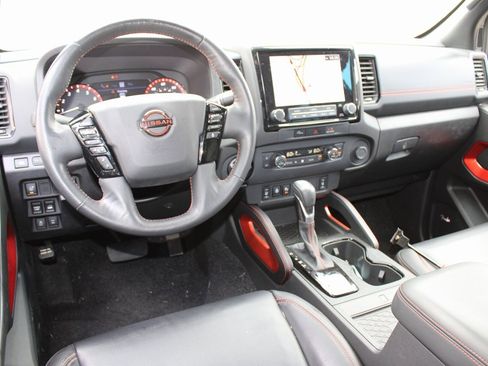 Used 2024 Nissan Frontier PRO-4X w/ Pro Premium Package image 5