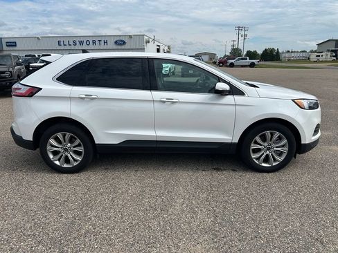 Used 2024 Ford Edge Titanium AWD/4WD image 8