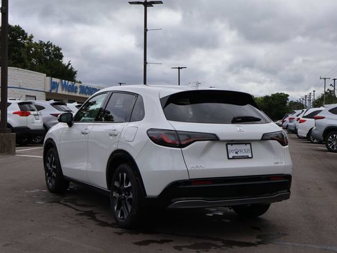 Certified 2026 Honda HR-V EX-L image 5