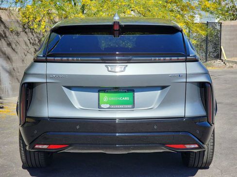 Used 2024 Cadillac Lyriq Sport image 8