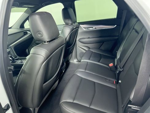 Used 2022 Cadillac XT5 Luxury image 27