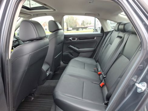 Used 2024 Honda Civic Touring image 10