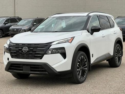 New 2026 Nissan Rogue SV AWD/4WD image 40