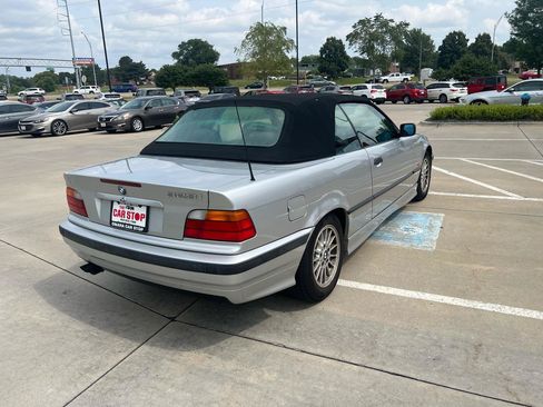 Used 1999 BMW 323i Convertible RWD image 5