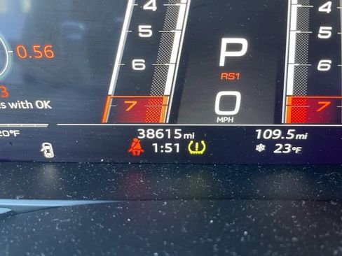 Used 2021 Audi RS 6 w/ Carbon Optic Package image 18