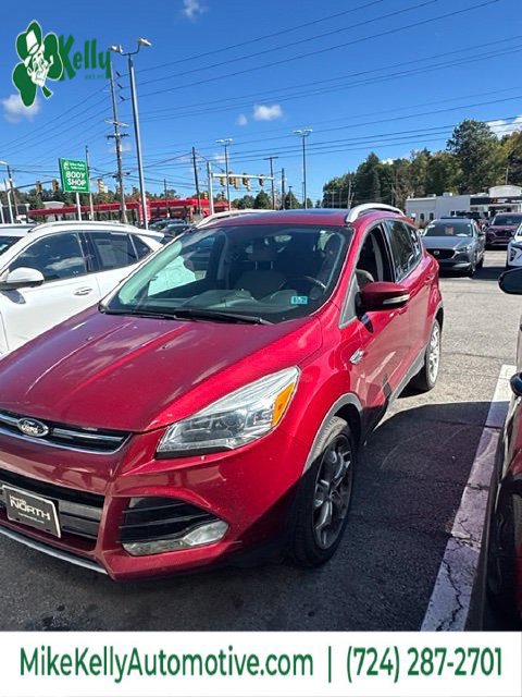 Used 2016 Ford Escape Titanium w/ Equipment Group 301A AWD/4WD image 2