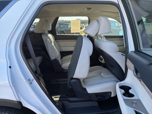 Used 2021 Hyundai Palisade SEL w/ Premium Package image 20