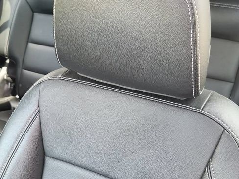 Used 2024 GMC Terrain SLT FWD image 23
