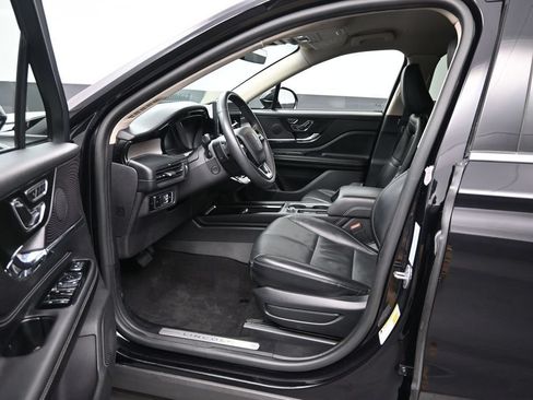 Used 2024 Lincoln Corsair Reserve w/ Equipment Group 201A AWD/4WD image 9