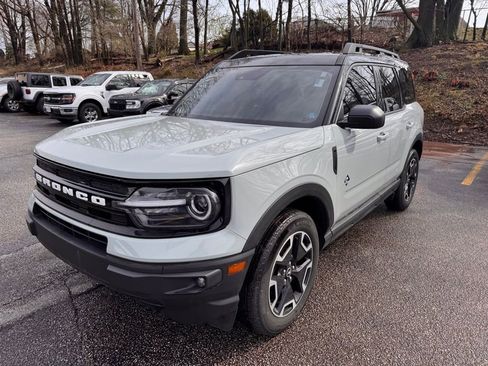 Used 2024 Ford Bronco Sport Outer Banks image 1