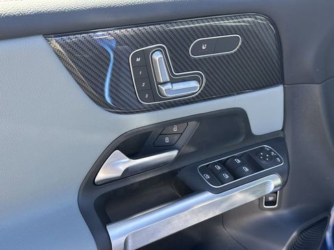 New 2026 Mercedes-Benz GLB 250 image 11