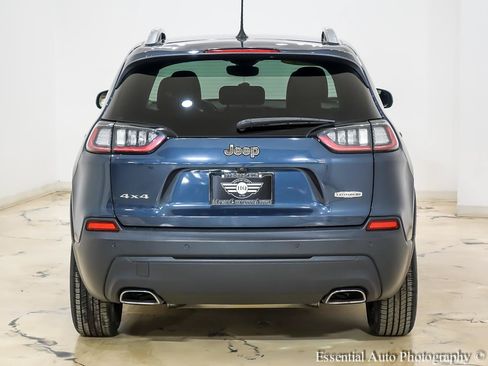 Used 2021 Jeep Cherokee Latitude Lux w/ Comfort/Convenience Group AWD/4WD image 7