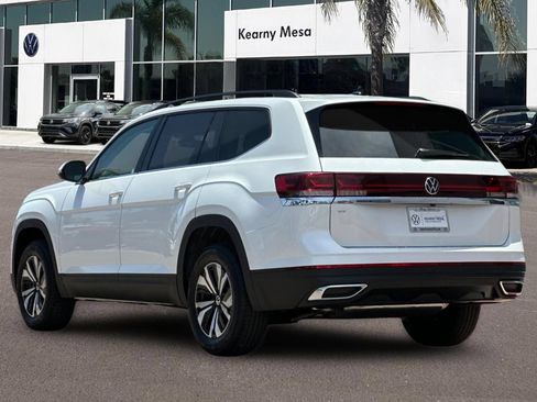 New 2026 Volkswagen Atlas SE FWD image 6