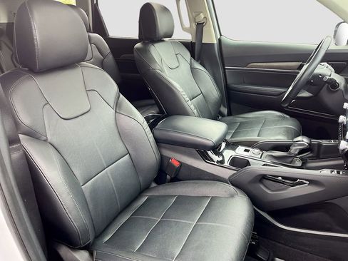 Used 2021 Kia Telluride SX w/ Nightfall Edition Package AWD/4WD image 31