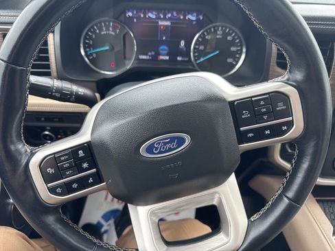 Used 2024 Ford Expedition Limited AWD/4WD image 38
