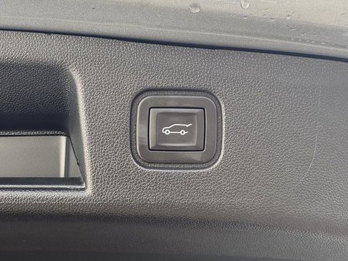 Used 2025 Chevrolet Blazer EV RS image 11