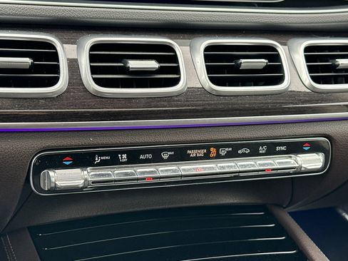 Used 2020 Mercedes-Benz GLE 350 image 24