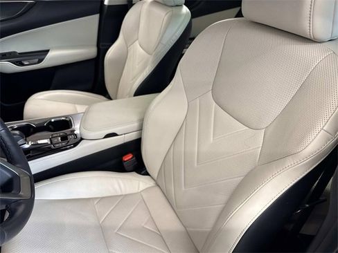 Certified 2025 Lexus NX 350 AWD w/ Luxury Package image 20