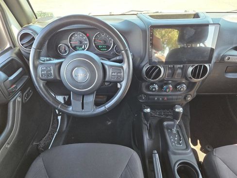 Used 2016 Jeep Wrangler Sport w/ Quick Order Package 24S AWD/4WD image 12