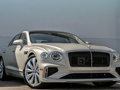 New 2026 Bentley Flying Spur Plug-In Hybrid