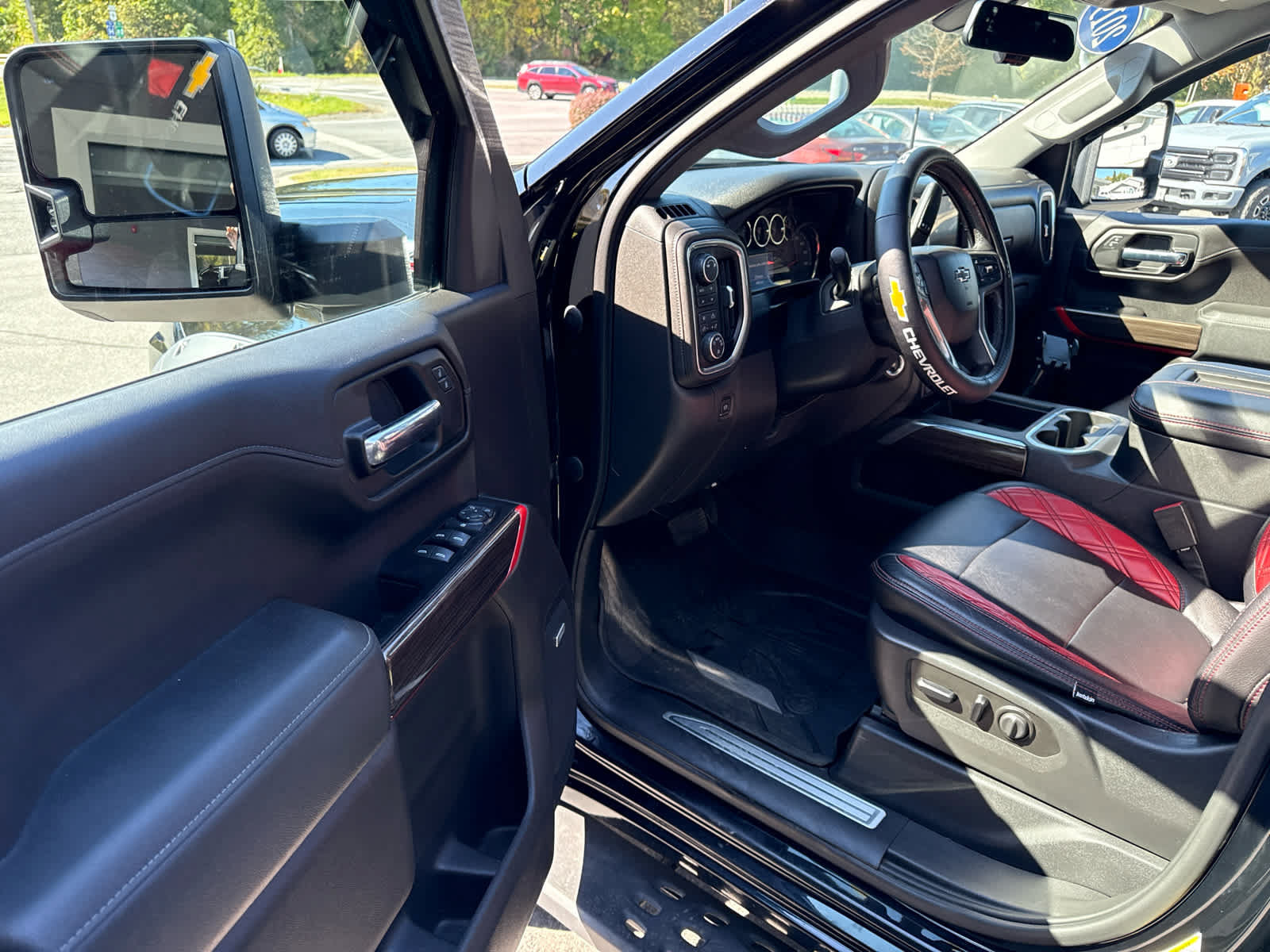 Used 2019 Chevrolet Silverado 1500 RST AWD/4WD image 14