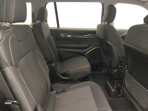 Used 2022 Jeep Grand Cherokee L Laredo w/ Luxury Tech Group I image 19