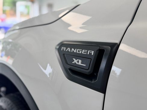 Used 2021 Ford Ranger XL w/ Equipment Group 101A High RWD image 12