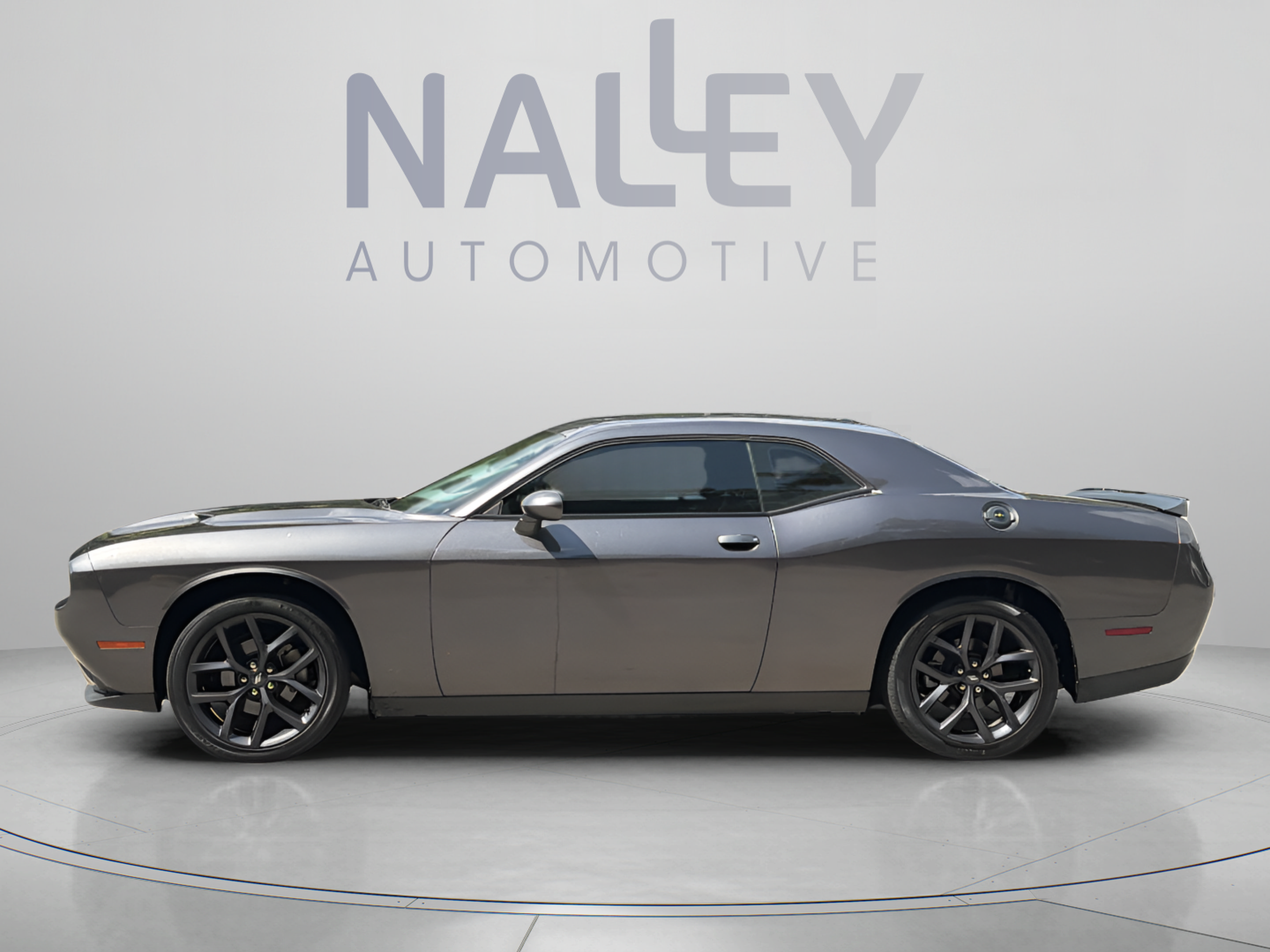 Used 2021 Dodge Challenger SXT w/ Blacktop Package RWD image 2