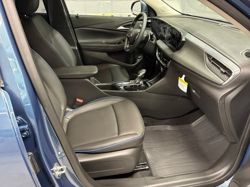 New 2026 Buick Encore GX Sport Touring w/ Advanced Technology Package AWD/4WD image 7
