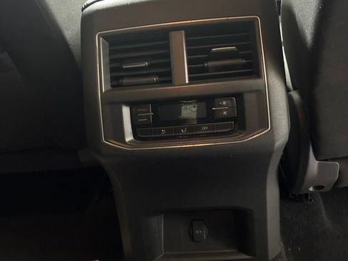 Used 2018 Volkswagen Atlas S FWD image 19