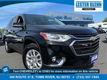 Used 2021 Chevrolet Traverse LT