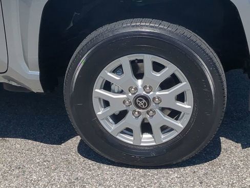 Certified 2024 Toyota Tacoma SR5 image 11