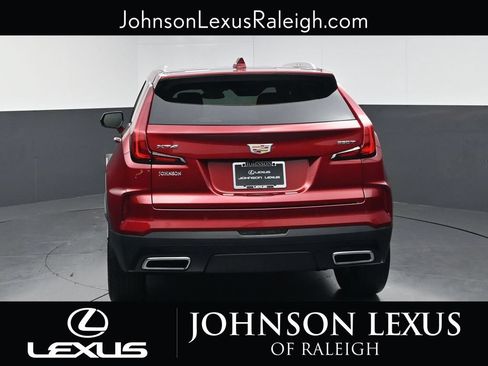 Used 2025 Cadillac XT4 Premium Luxury FWD image 8