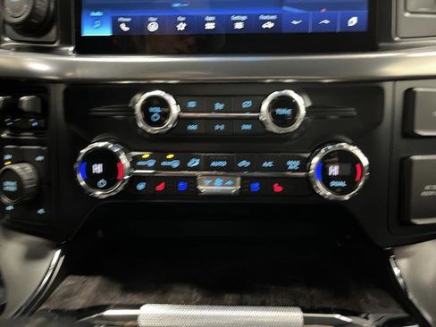 Used 2021 Ford F150 Lariat w/ Equipment Group 502A High image 20