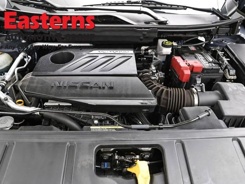 Used 2023 Nissan Rogue S AWD/4WD image 7
