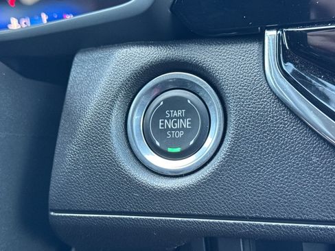 Used 2026 Chevrolet Colorado Trail Boss AWD/4WD image 35