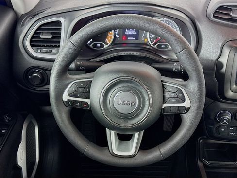 Used 2020 Jeep Renegade Sport image 31