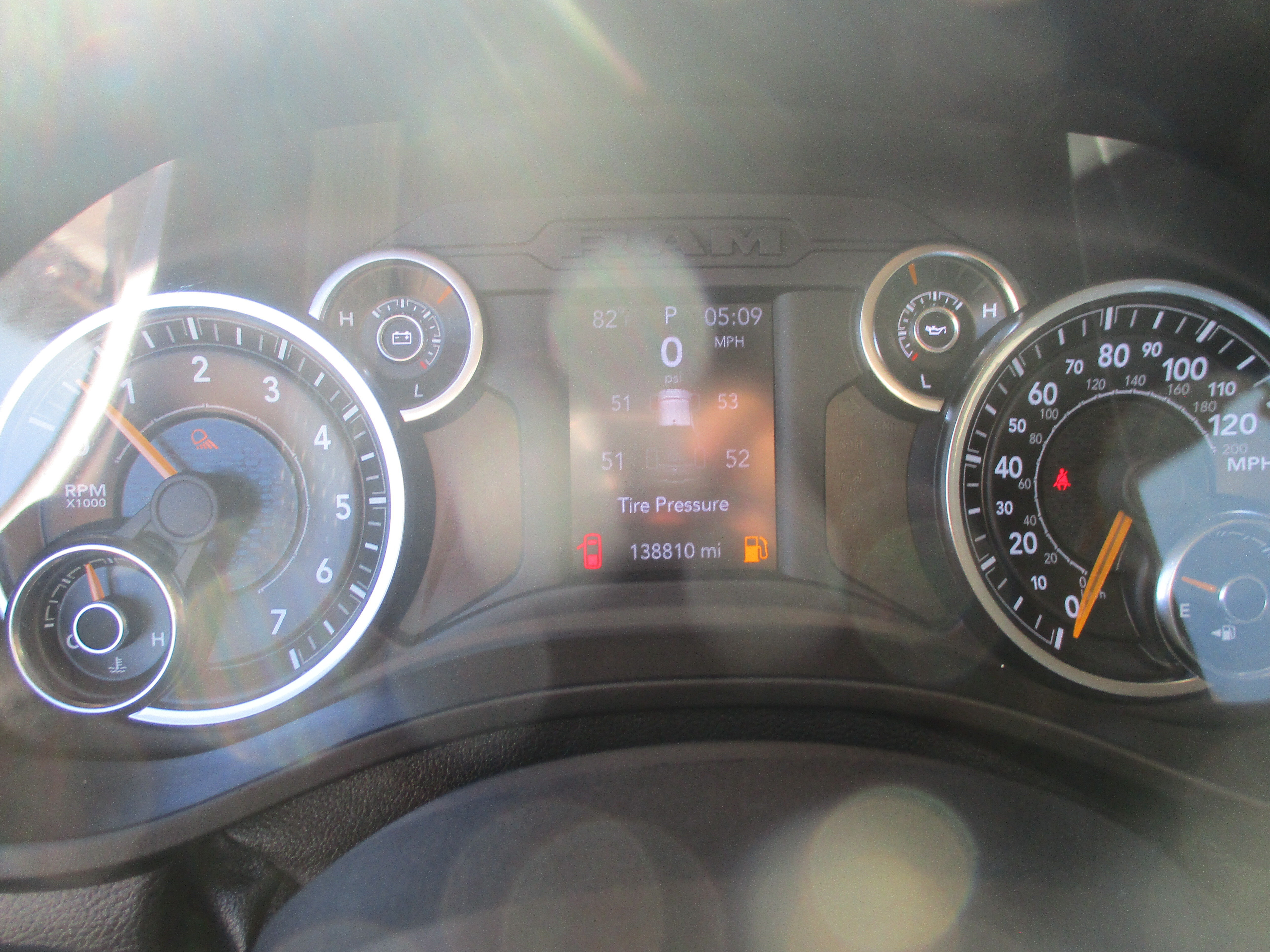 Used 2019 RAM 1500 Tradesman AWD/4WD image 20