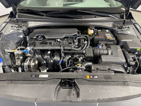 New 2026 Hyundai Elantra Sport image 9